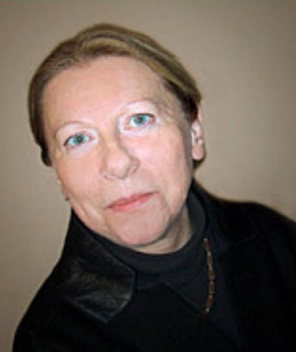 brigitte-w-600x713